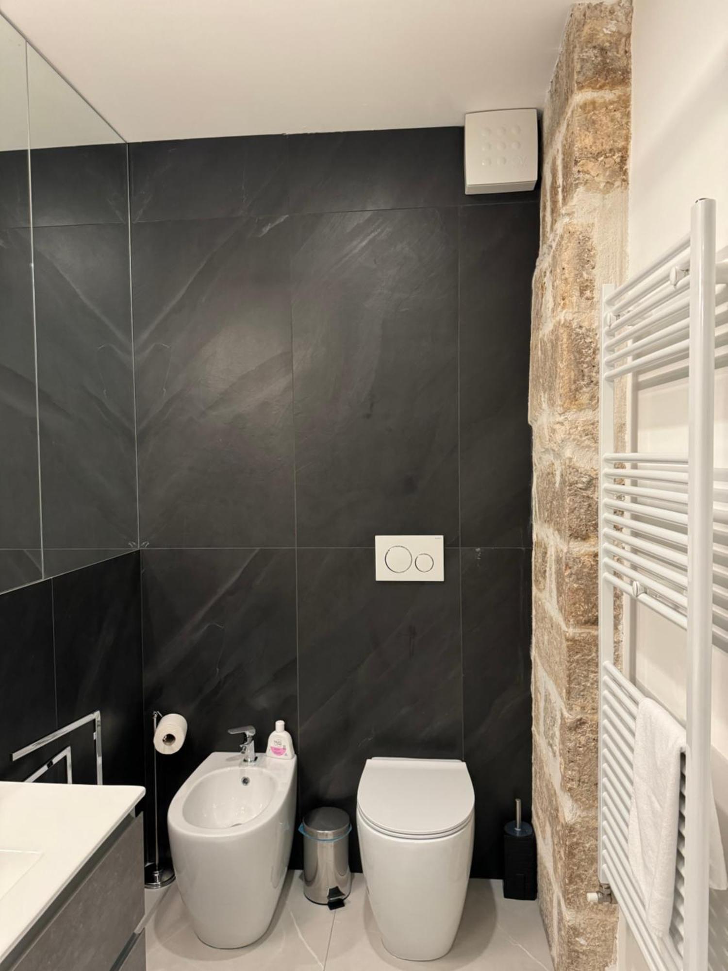 Re House Suite & Deluxe Apartament Ascoli Piceno Exterior foto